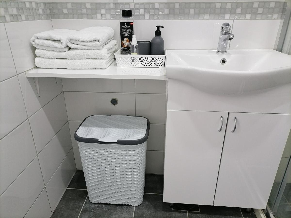 Svjetlanalex 2 Apartment Banja Koviljača Екстериор снимка
